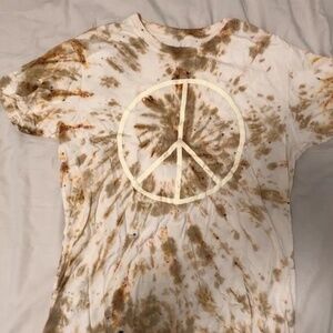 All Roads Confetti Peace Tee Peace sign graphic tee